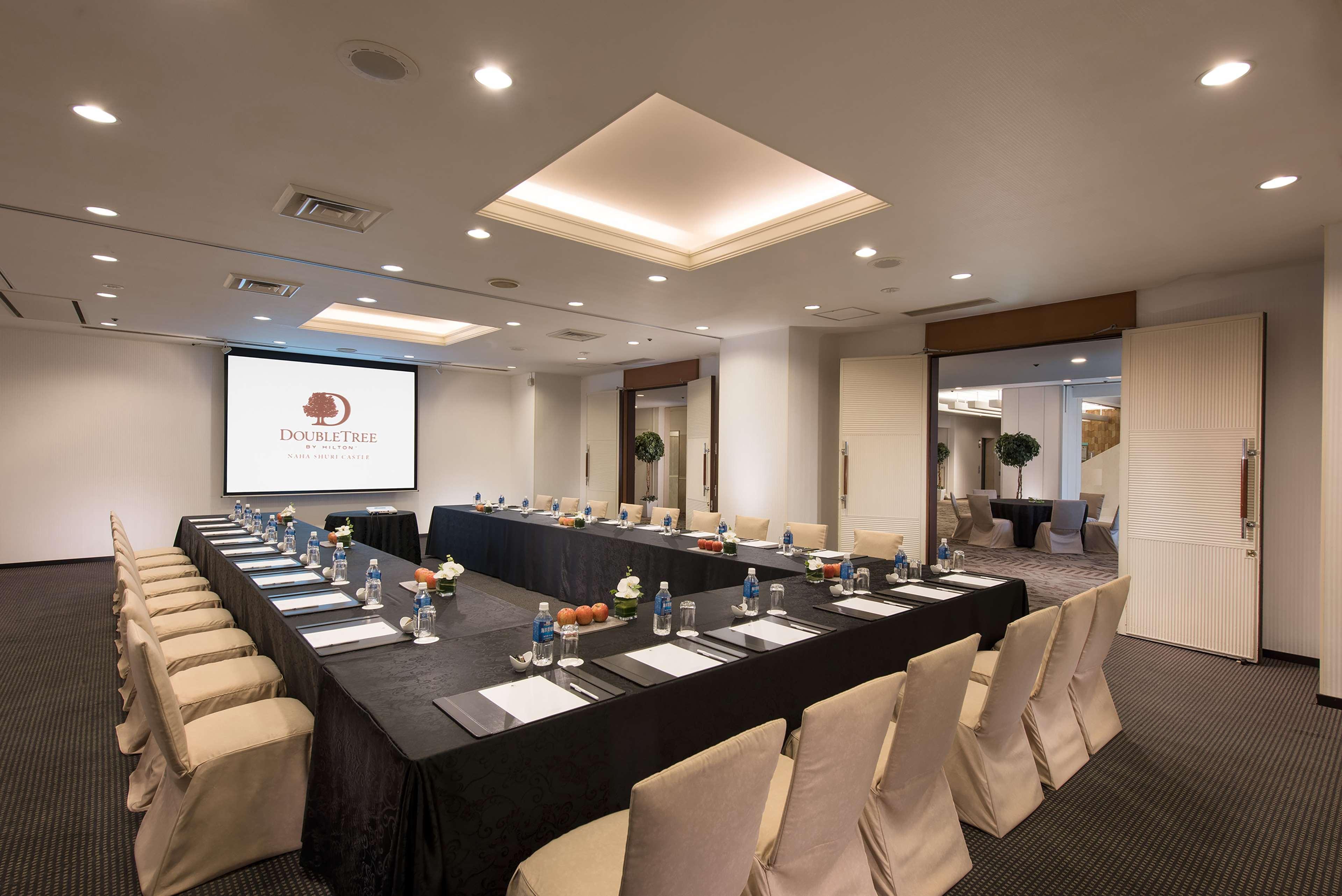 Doubletree By Hilton Naha Shuri Castle Eksteriør bilde