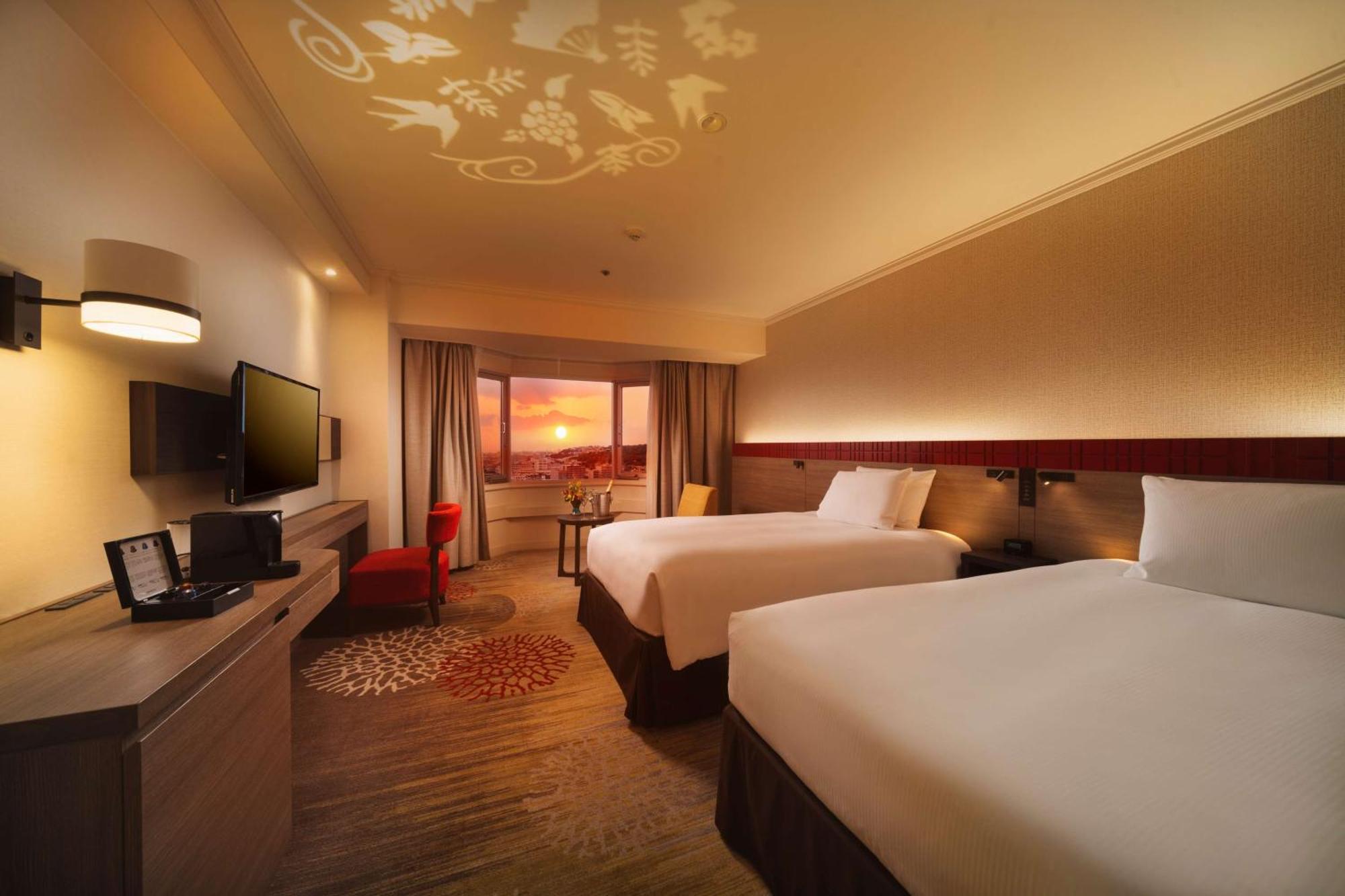 Doubletree By Hilton Naha Shuri Castle Eksteriør bilde