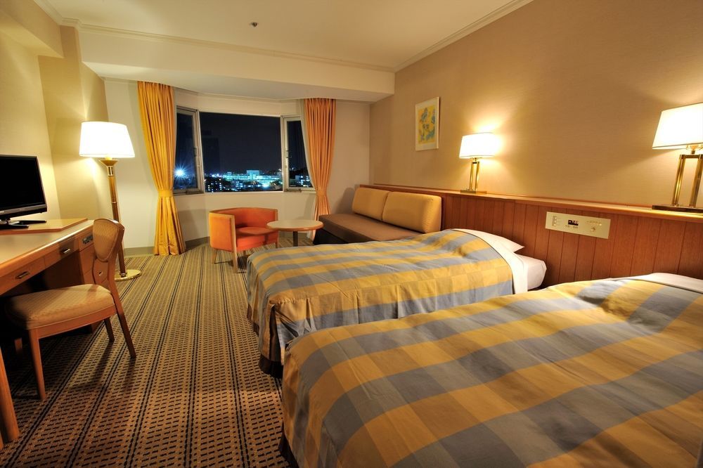Doubletree By Hilton Naha Shuri Castle Eksteriør bilde